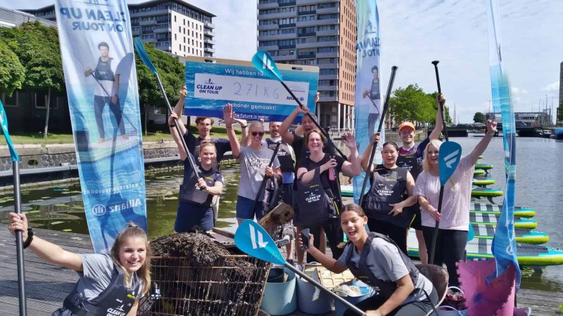 Clean up on Tour haalt 1663 kg afval uit water in Nederland