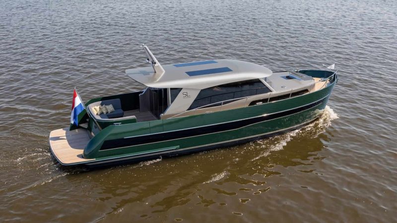 De vernieuwde Discovery 47 OC-Vaarmarkt