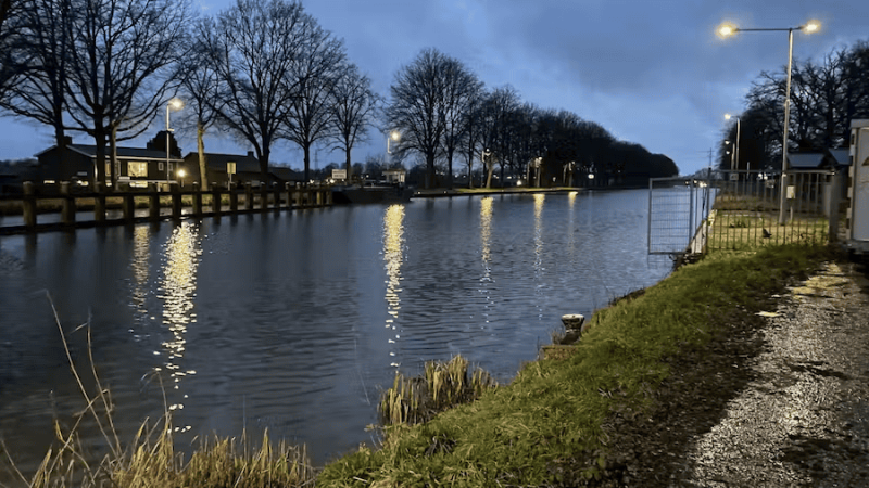 Nieuwe led-verlichting voor sluis 15 in Nederweert-Vaarmarkt