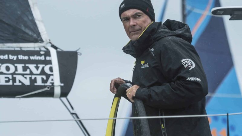 Team JAJO-schipper Jelmer van Beek selecteert Bouwe Bekking voor The Ocean Race