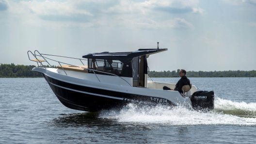 Vaarmarkt-Texas Pilothouse 695_Suzuki DF 115
