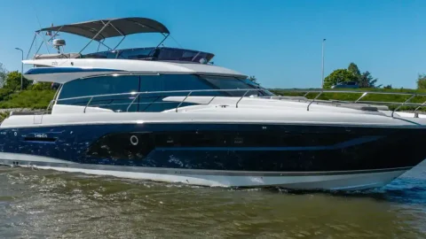 Prestige 590 Flybridge 2022 Motorjacht